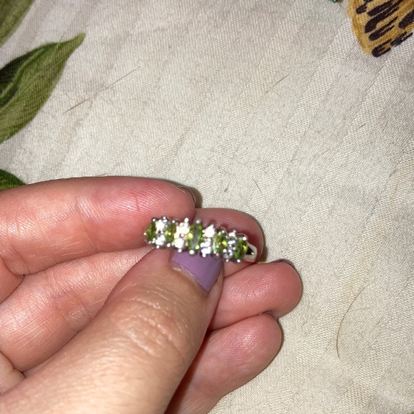 silver ring - Picture 4 of 5